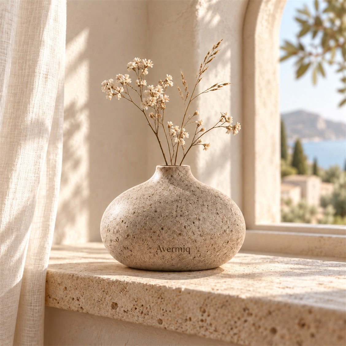 Avermiq Terra Low Round Textured Vase